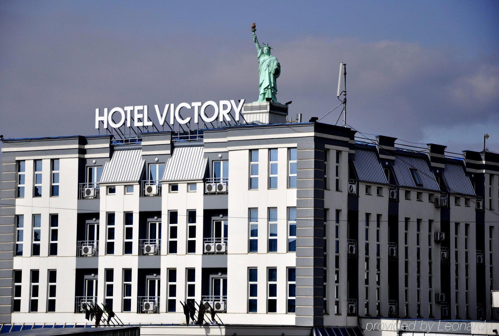 Hotel Victory Pristina Kültér fotó